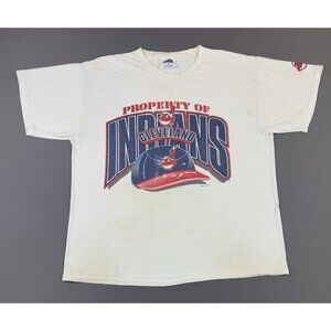 Vintage 1998 Clevland Indians Baseball MLB Helmet Logo Graphic Thrashed XL Tee